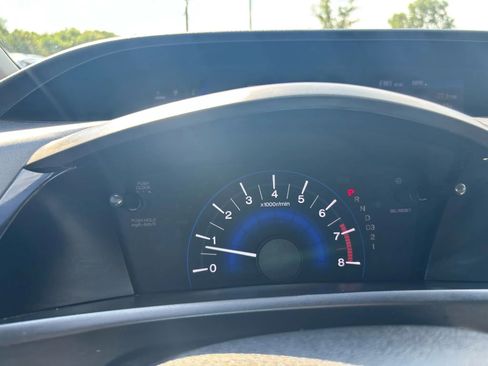 Used 2012 Honda Civic LX image 2