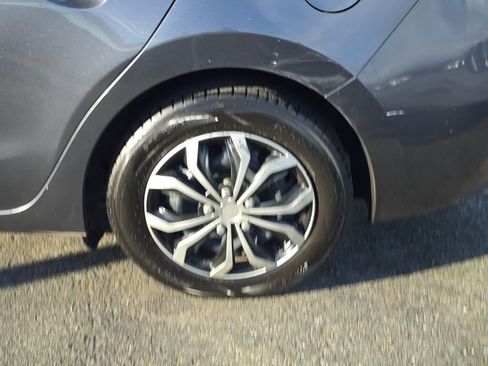 Used 2015 MAZDA MAZDA3 i Sport image 9