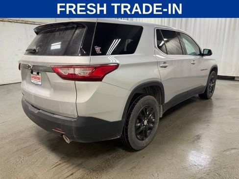 Used 2019 Chevrolet Traverse LS w/ LPO, Blackout Package AWD/4WD image 3