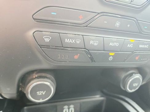 Used 2020 Ford Ranger XLT w/ Equipment Group 302A Luxury AWD/4WD image 29