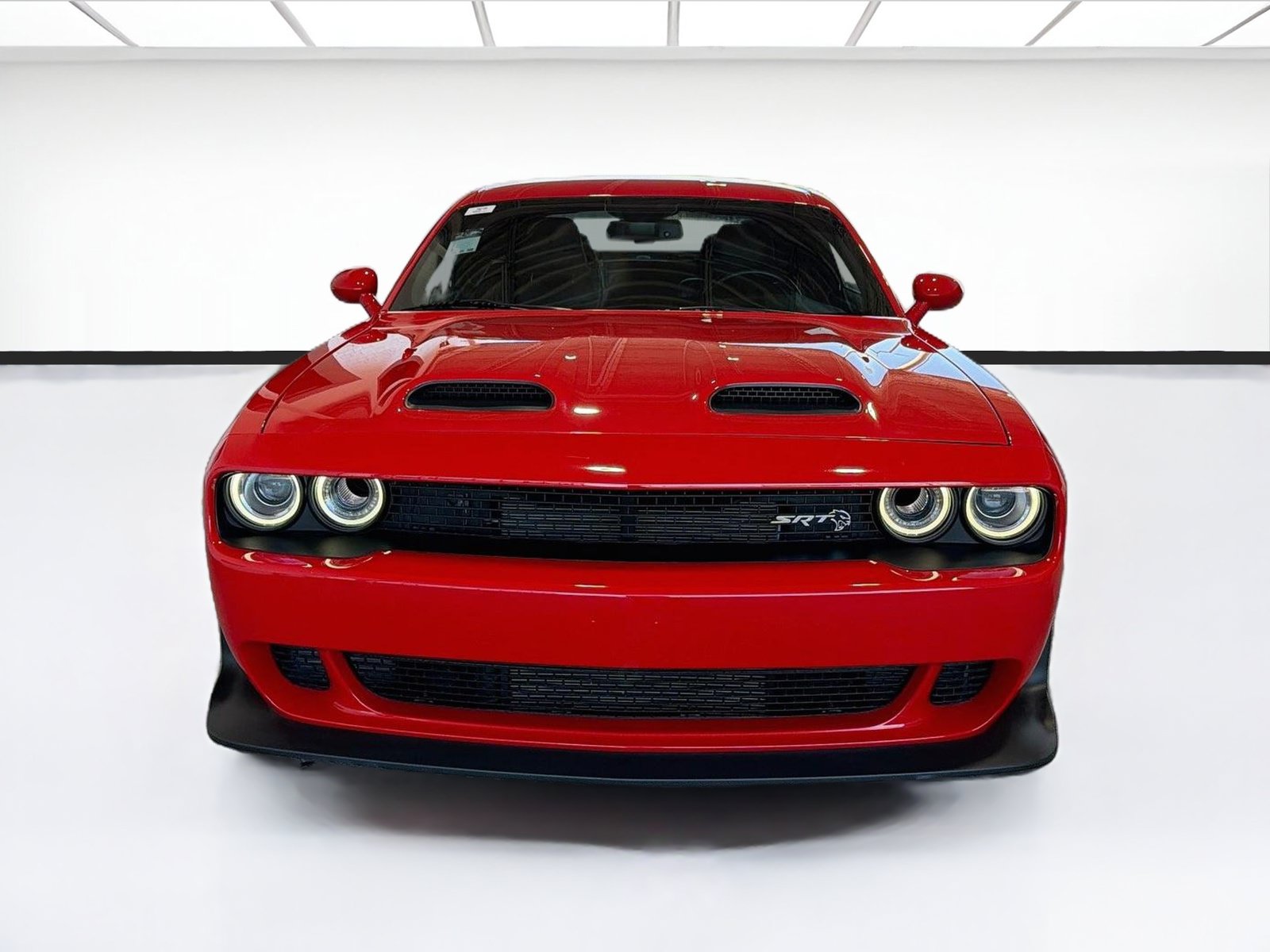 Used 2023 Dodge Challenger SRT Hellcat RWD image 2