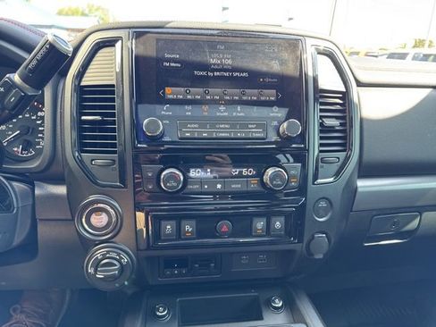 Used 2021 Nissan Titan PRO-4X w/ Pro-4x Convenience Package image 22