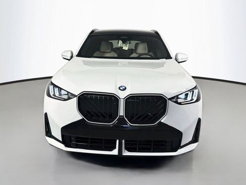 New 2026 BMW X3 xDrive30i w/ Premium Package AWD/4WD image 2