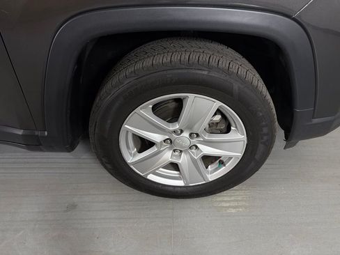 Used 2022 Jeep Compass Latitude w/ Convenience Group AWD/4WD image 10