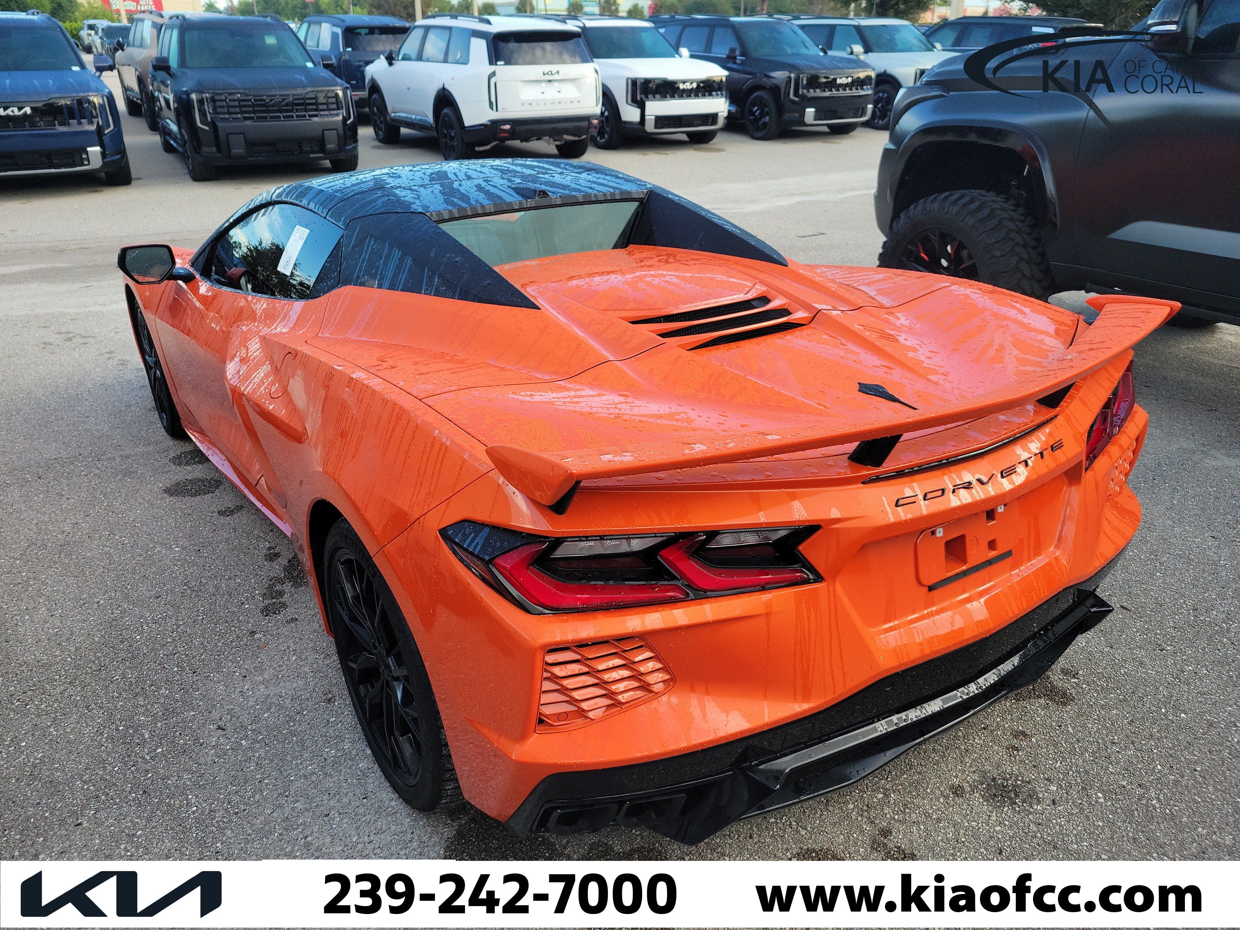 Used 2025 Chevrolet Corvette Stingray Preferred Conv w/ Z51 Performance Package RWD image 5
