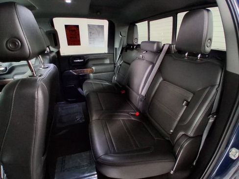 Used 2021 GMC Sierra 2500 Denali w/ Denali Ultimate Package AWD/4WD image 12
