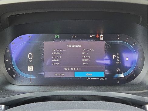 Certified 2024 Volvo S60 B5 Core image 25