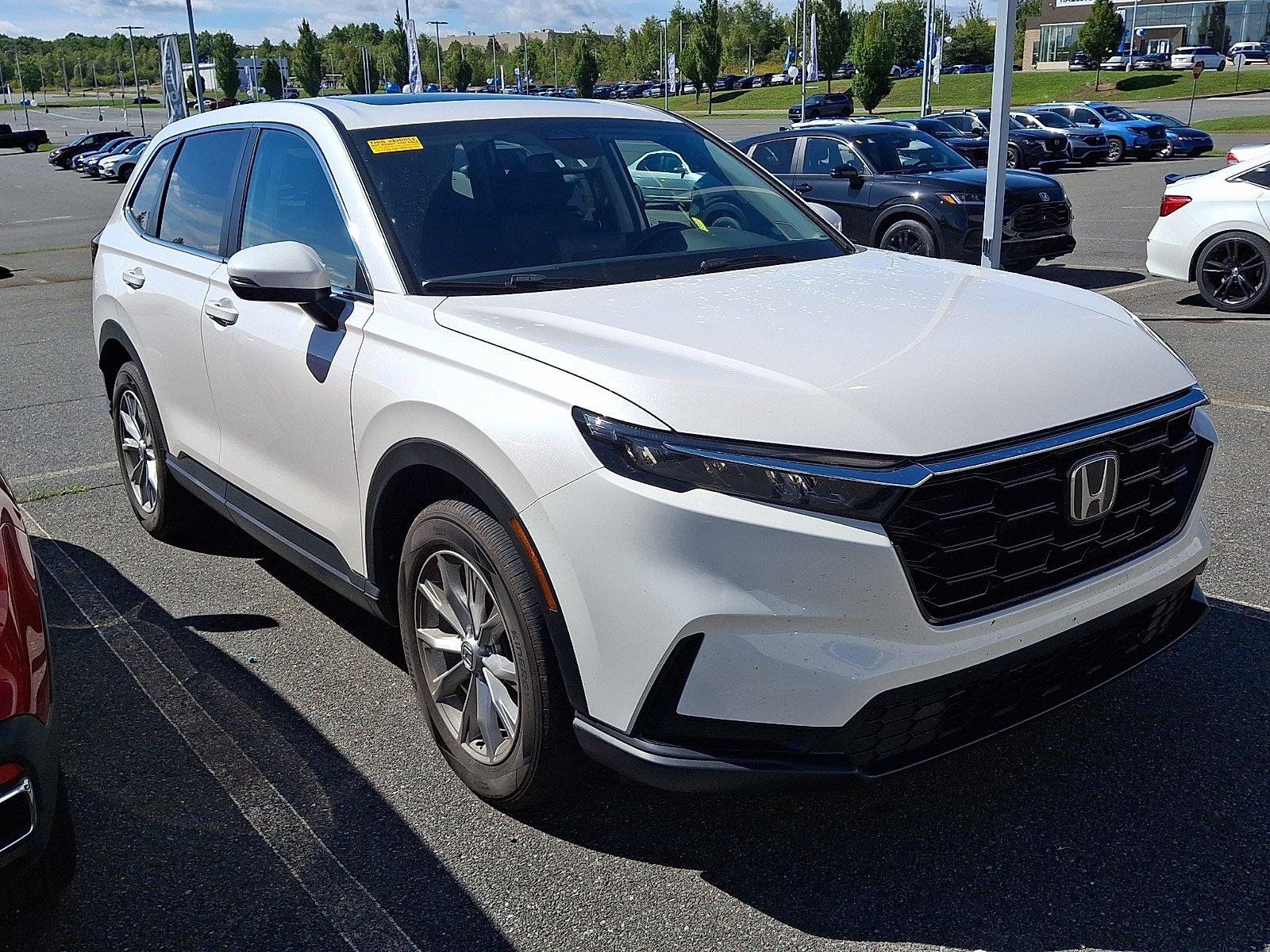 Used 2024 Honda CR-V EX image 1