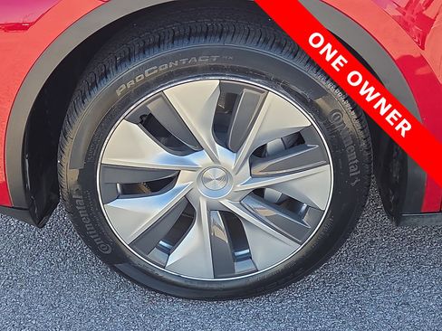 Used 2023 Tesla Model Y Long Range image 7