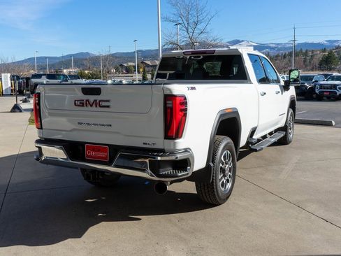 Used 2024 GMC Sierra 3500 SLT w/ X31 Off-Road Package image 7