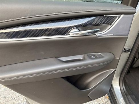 Certified 2024 Cadillac XT6 Premium Luxury w/ Technology Package image 11