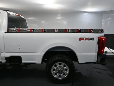 Used 2024 Ford F350 XLT w/ FX4 Off-Road Package image 37