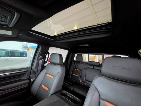 Used 2023 GMC Sierra 1500 AT4 w/ Technology Package AWD/4WD image 83