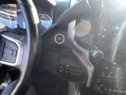 Used 2023 RAM 2500 Laramie image 18