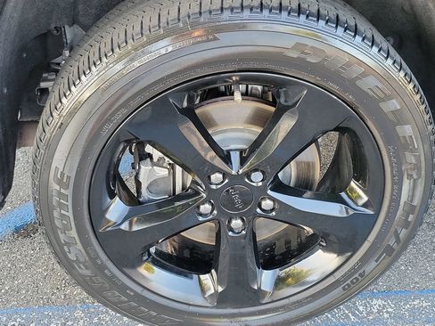 Used 2023 Jeep Grand Cherokee L Laredo image 22