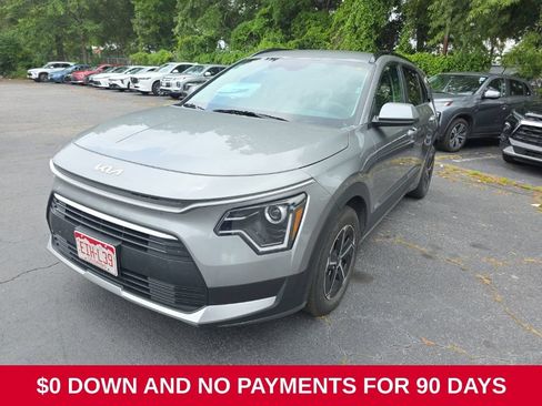 Used 2025 Kia Niro LX FWD image 1
