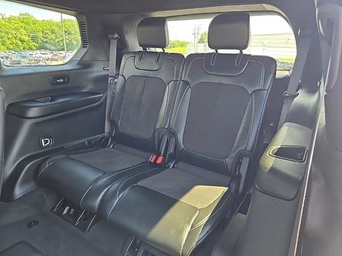 Used 2024 Jeep Grand Cherokee L Altitude AWD/4WD image 10