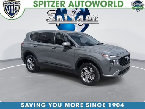 Used 2022 Hyundai Santa Fe SE AWD/4WD image 2