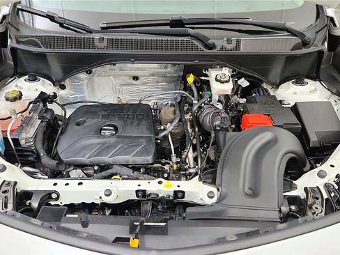 Used 2023 Buick Encore GX Essence w/ Experience Buick Package FWD image 20