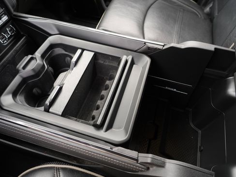 Used 2022 RAM 3500 Limited image 41