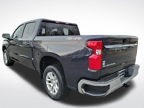 Used 2022 Chevrolet Silverado 1500 LT image 3