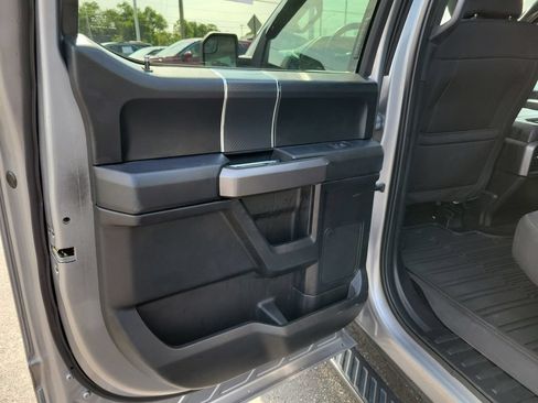 Used 2020 Ford F150 XLT w/ Equipment Group 302A Luxury AWD/4WD image 17