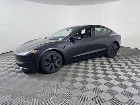 Used 2025 Tesla Model 3 Long Range image 5