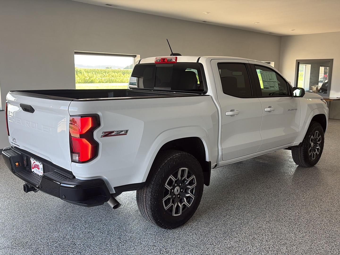 New 2026 Chevrolet Colorado Z71 w/ Technology Package AWD/4WD image 4