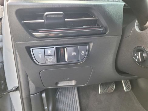Used 2025 Kia EV6 GT-Line image 23