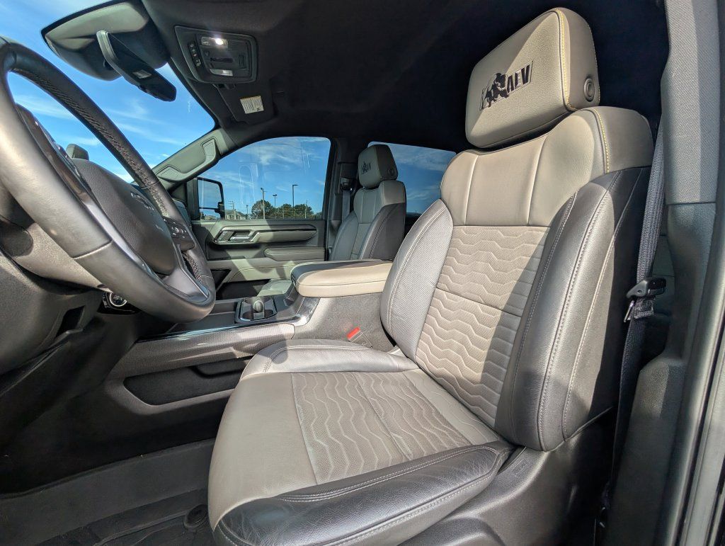 Used 2024 Chevrolet Silverado 2500 ZR2 w/ ZR2 Bison Edition AWD/4WD image 9