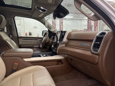 Used 2022 RAM 1500 Laramie image 7