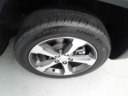 Certified 2022 Jeep Grand Cherokee Limited 4xe AWD/4WD image 30