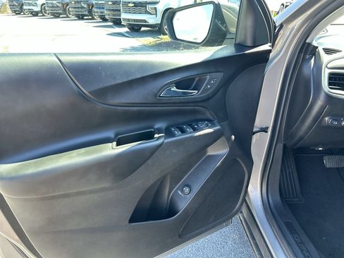 Used 2018 Chevrolet Equinox LT AWD/4WD image 20