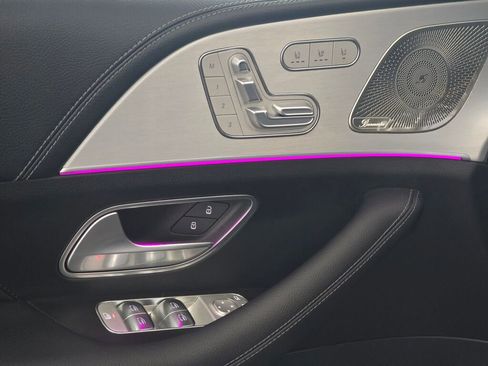 Used 2025 Mercedes-Benz GLE 350 4MATIC image 35