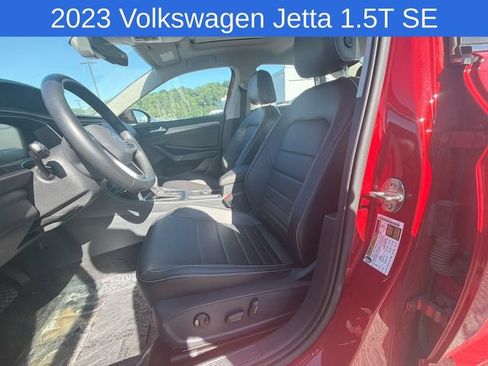 Used 2023 Volkswagen Jetta SE w/ Panoramic Sunroof Package FWD image 13