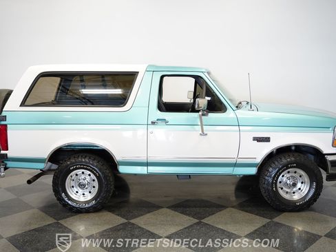 Used 1995 Ford Bronco AWD/4WD image 12