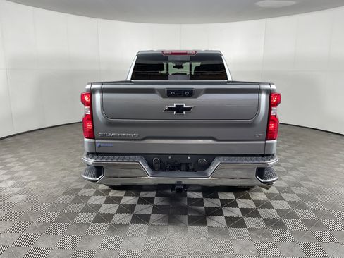 Used 2024 Chevrolet Silverado 1500 LT w/ Leather Package image 4