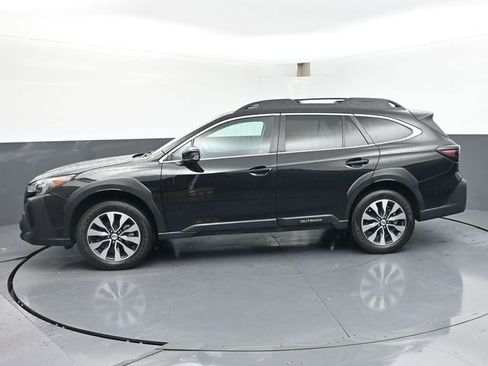 Used 2024 Subaru Outback Limited AWD/4WD image 4