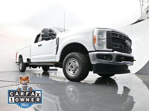 Used 2023 Ford F250 XL w/ XL Chrome Package image 28
