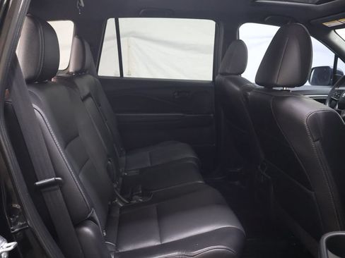 Used 2022 Honda Passport EX-L image 12