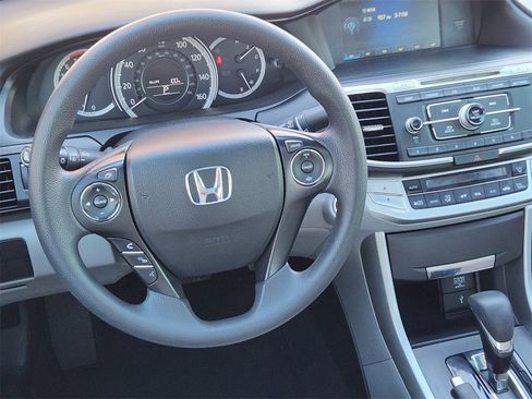 Used 2015 Honda Accord EX image 27