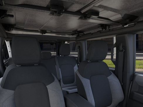 New 2025 Ford Bronco 4-Door image 12