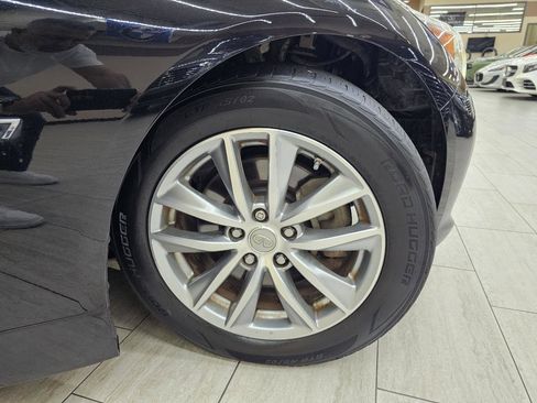 Used 2015 INFINITI Q50 Premium w/ Technology Package RWD image 40