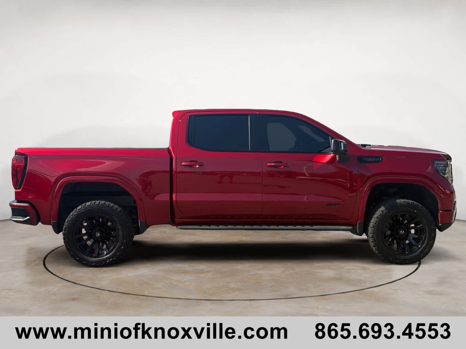 Used 2025 GMC Sierra 1500 AT4 w/ AT4 Premium Package AWD/4WD image 2