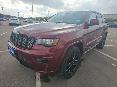 Used 2018 Jeep Grand Cherokee Altitude