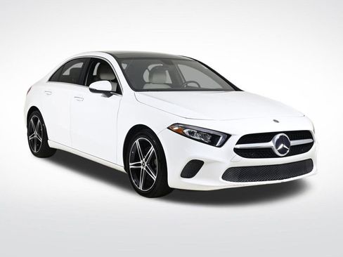 Used 2021 Mercedes-Benz A 220 image 7