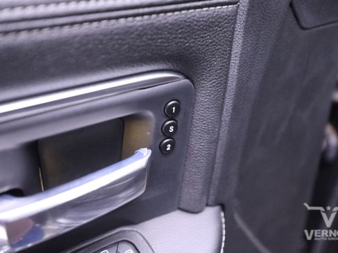 New 2025 RAM 3500 Laramie image 17