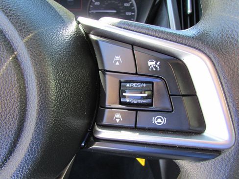 Used 2021 Subaru Outback AWD/4WD image 25