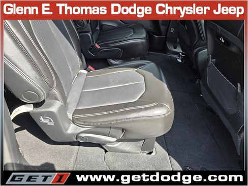 Certified 2023 Chrysler Pacifica Touring-L w/ S Appearance Package AWD/4WD image 31