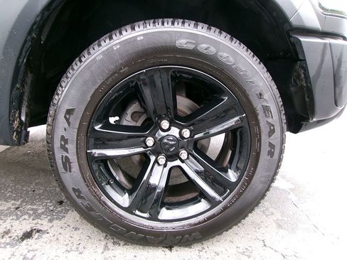 Used 2023 RAM 1500 Classic Warlock w/ Electronics Group AWD/4WD image 7